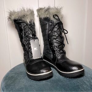 Sorel Women's Black Winter Boots